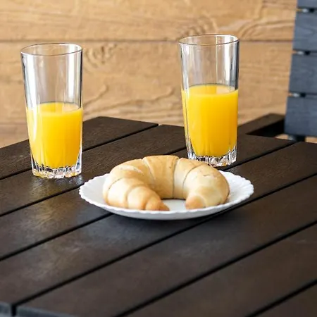 Rent Like - Bel Mare F302 *